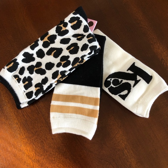 Kate Spade ♠️ 3 pack crew socks - Picture 2 of 5